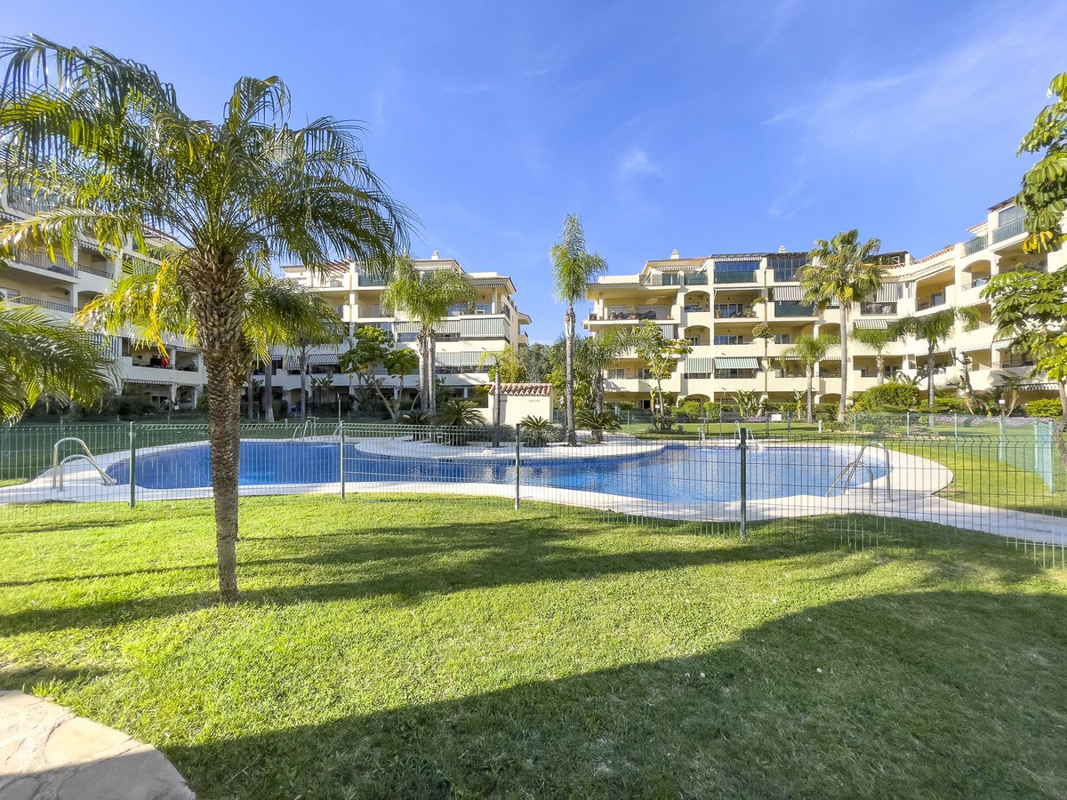 La Cala Hills, 3 bedroom, 2 bathroom penthouse for sale